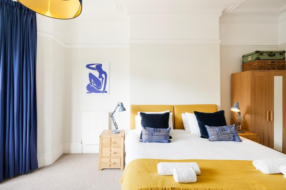 Spacious And Quiet Ground Floor Flat ブリストル エクステリア 写真