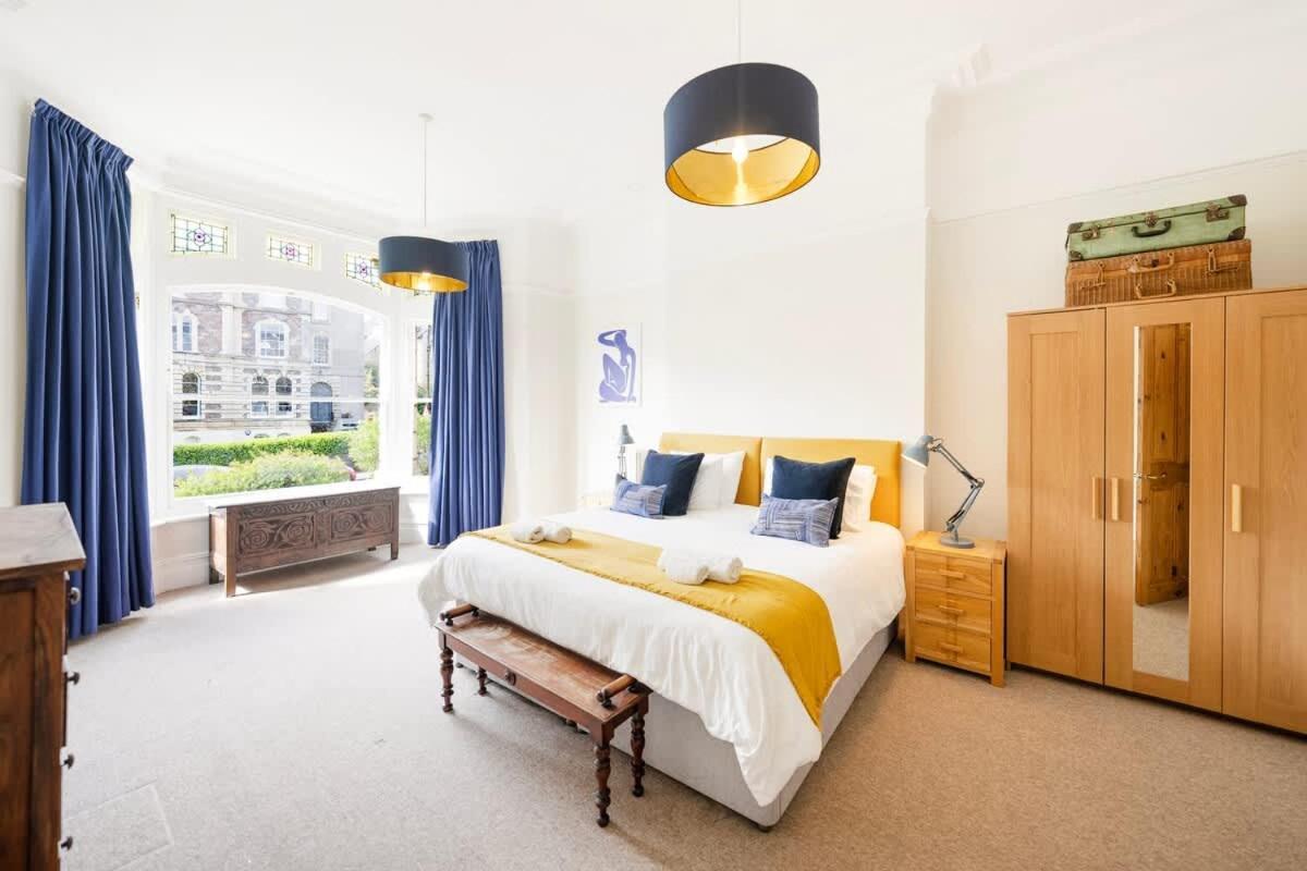 Spacious And Quiet Ground Floor Flat ブリストル エクステリア 写真