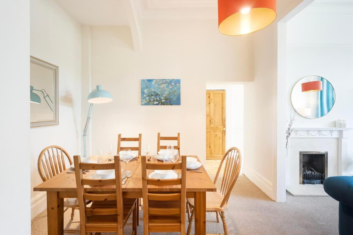 Spacious And Quiet Ground Floor Flat ブリストル エクステリア 写真
