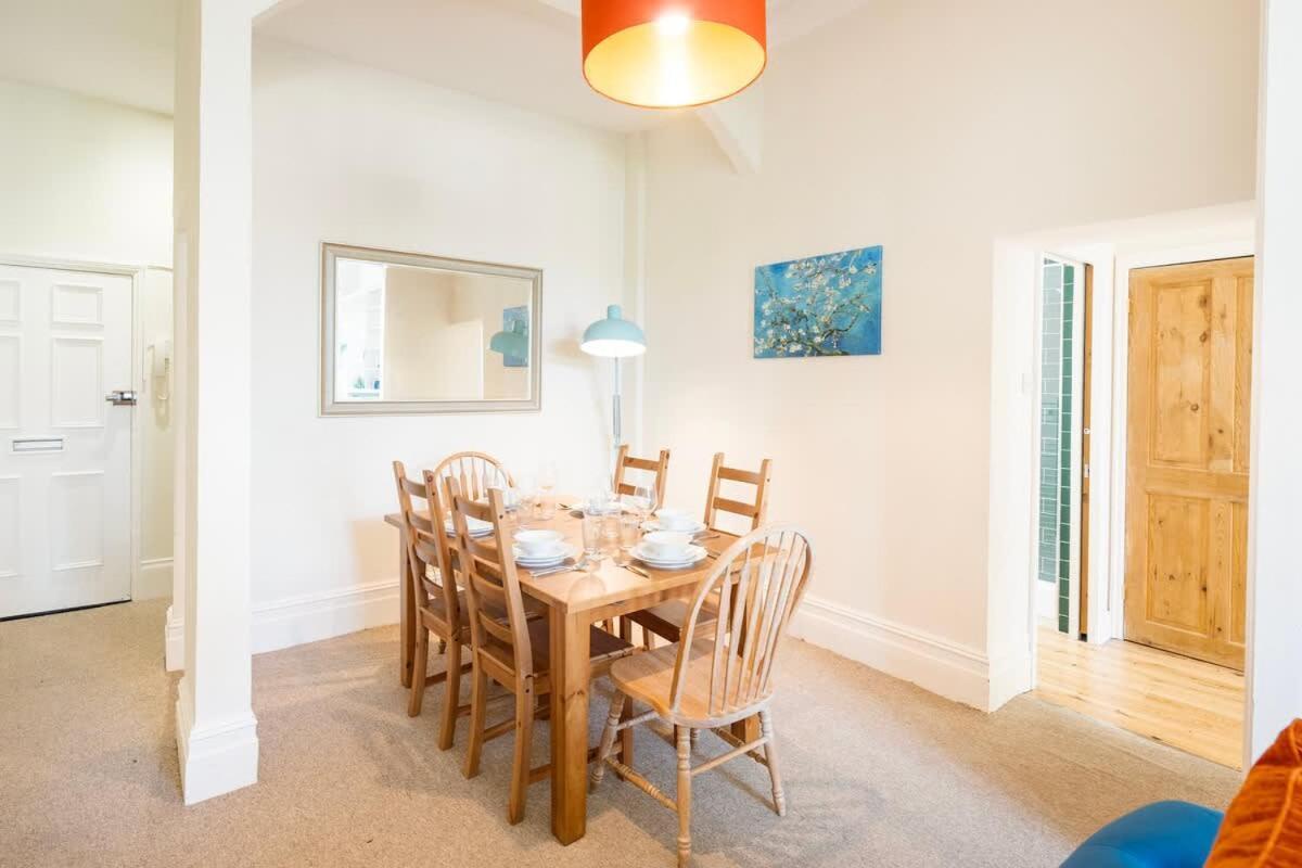 Spacious And Quiet Ground Floor Flat ブリストル エクステリア 写真